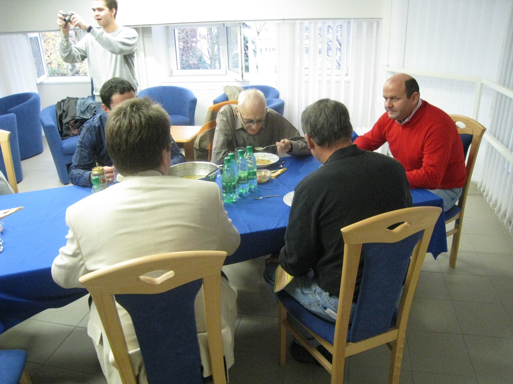 Collectors’ exchange meeting at the Military Hospital – photograph 33