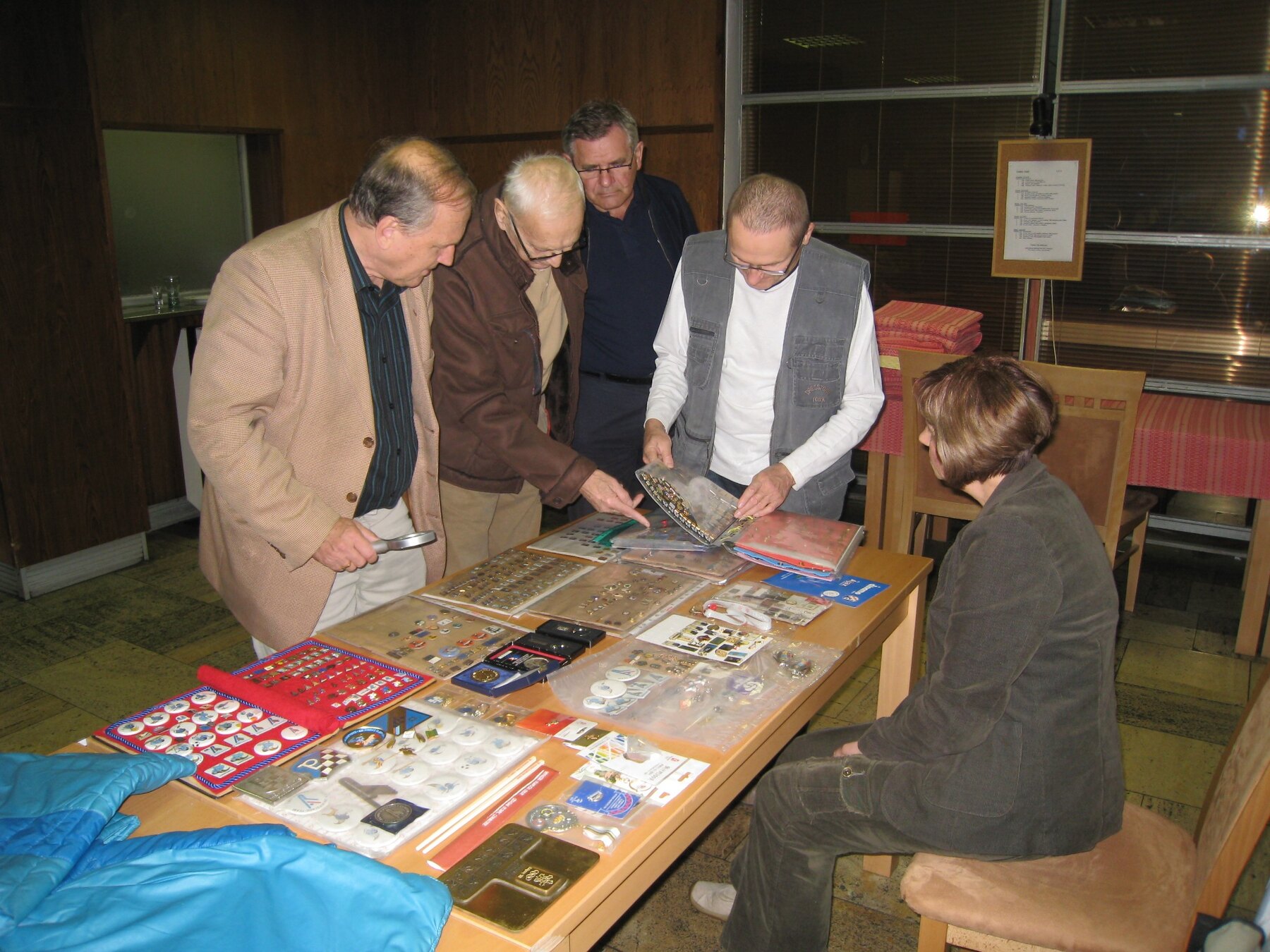 Collectors’ exchange meeting at the House of Sport – photograph 7