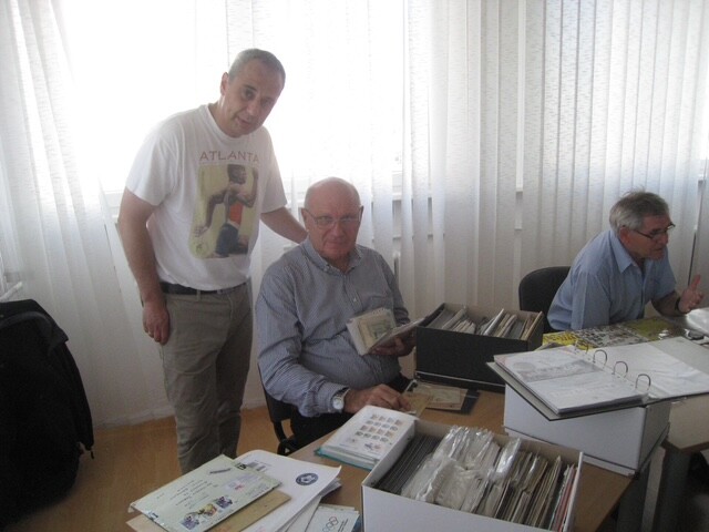 Collectors’ exchange meeting at the House of Sport – photograph 8