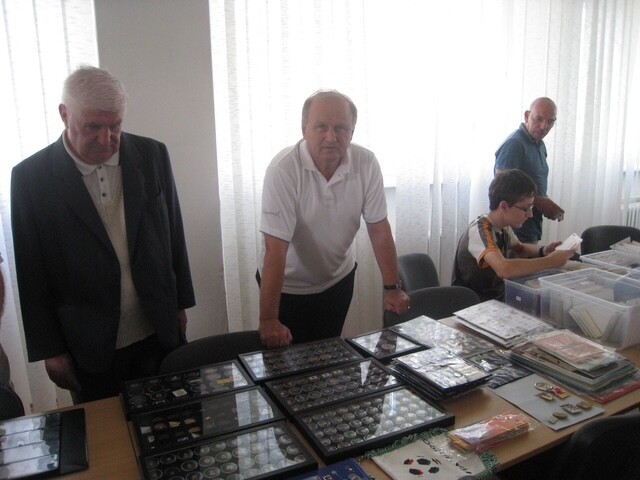 Collectors’ exchange meeting at the House of Sport – photograph 12