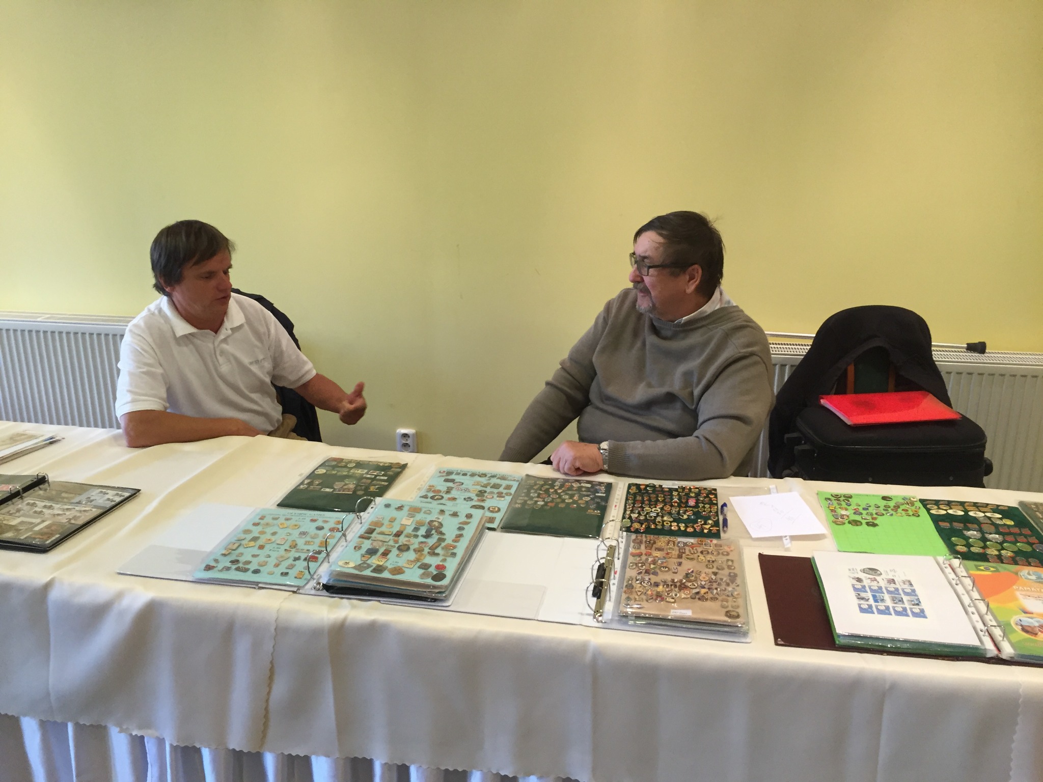9th collectors’ exchange meeting at Hotel Nivy – photograph 1