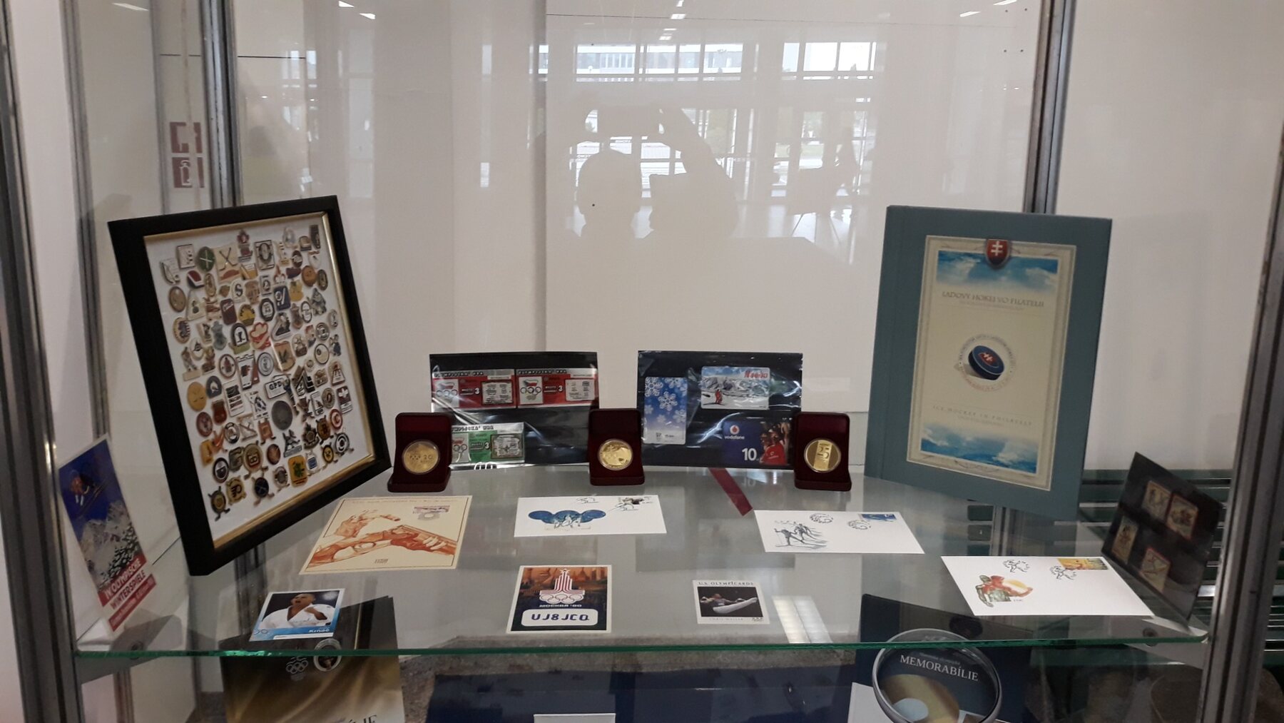 SSOŠZ exhibition of Olympic artefacts at Incheba – photograph 1