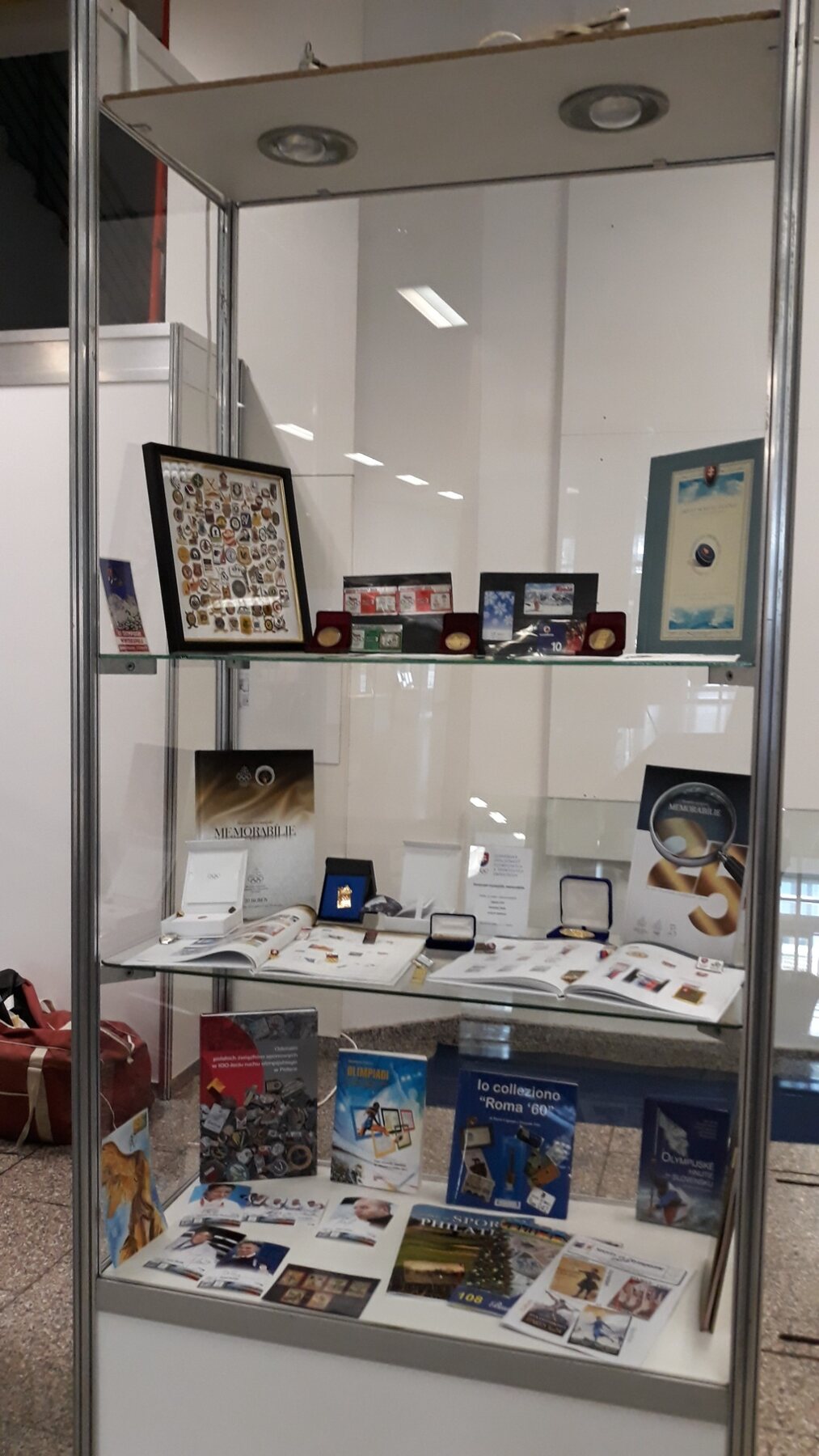 SSOŠZ exhibition of Olympic artefacts at Incheba – photograph 5